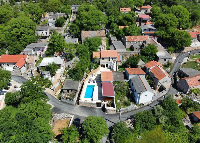 Willa Didovi Dvori