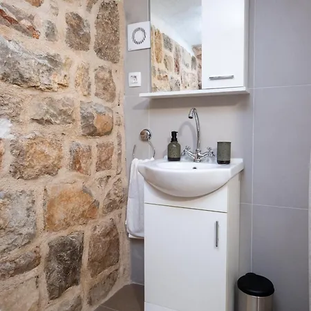 Didovi Dvori Vila Seline