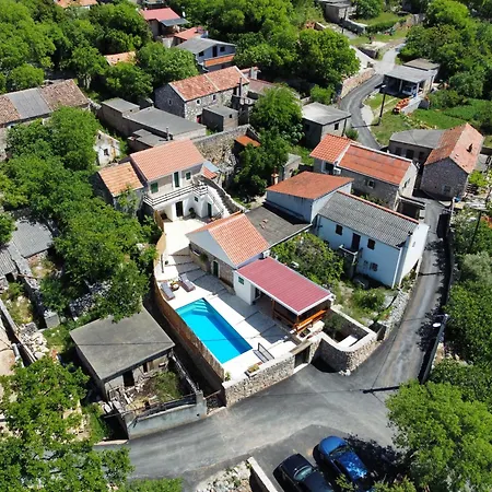 Didovi Dvori