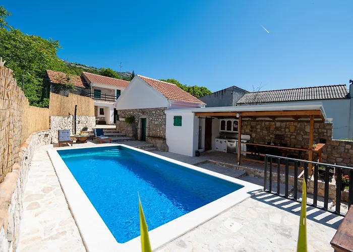 Didovi Dvori Villa *